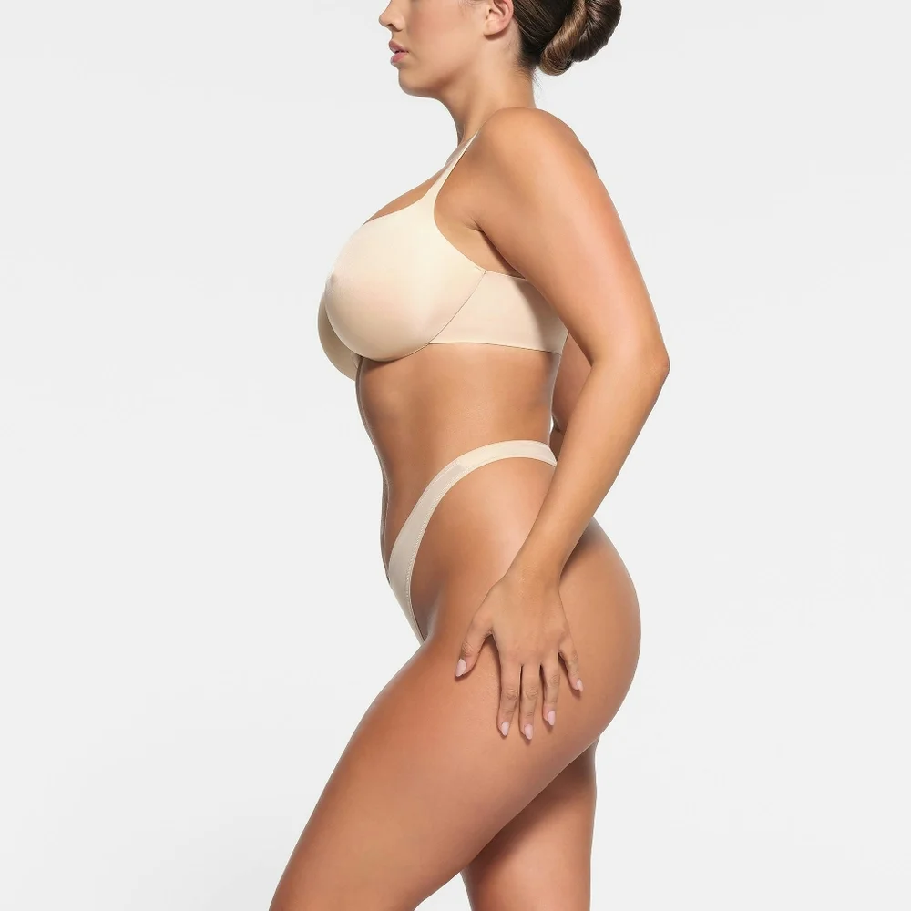 4S. NWT SKIMS ULTIMATE PUSH UP NIPPLE BRA IN SAND - Picture 3 of 7